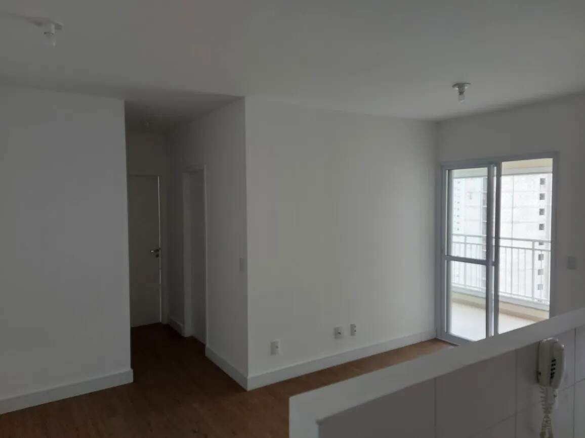 Apartamento à venda com 2 quartos, 65m² - Foto 1