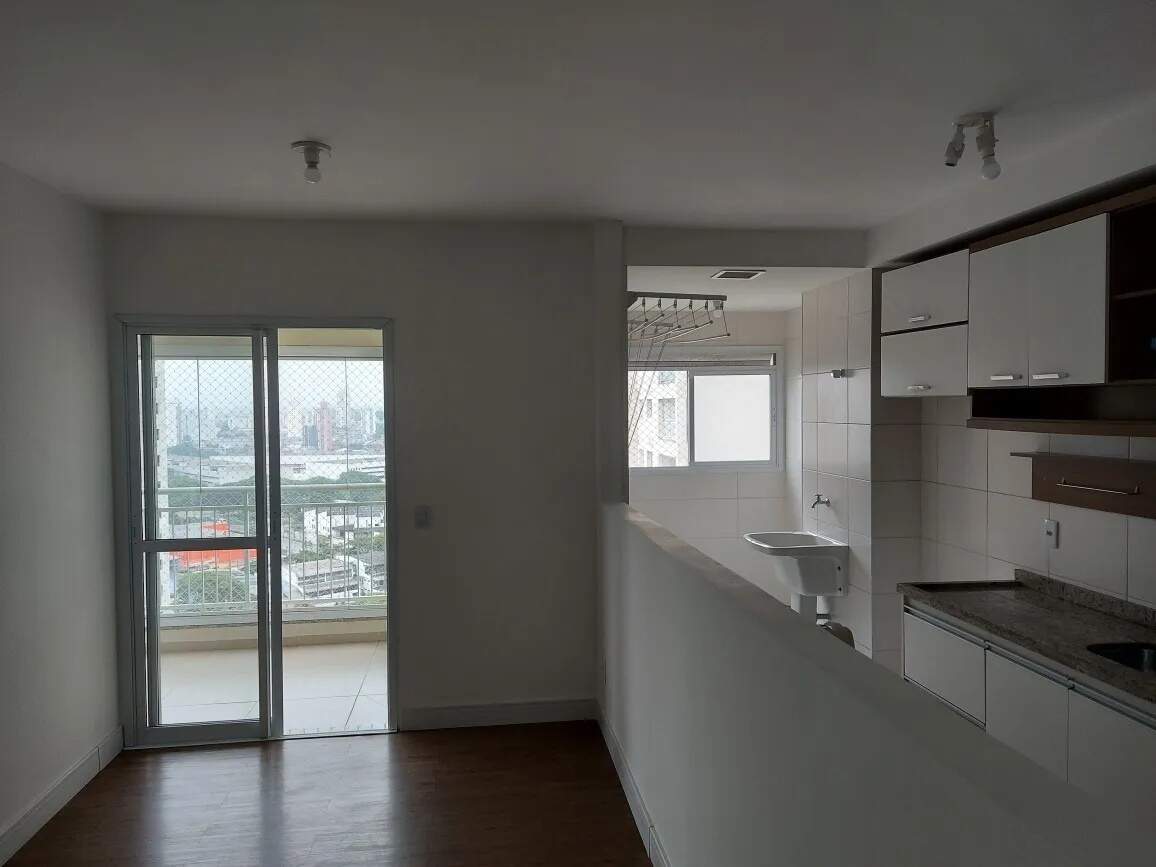 Apartamento à venda com 2 quartos, 65m² - Foto 4