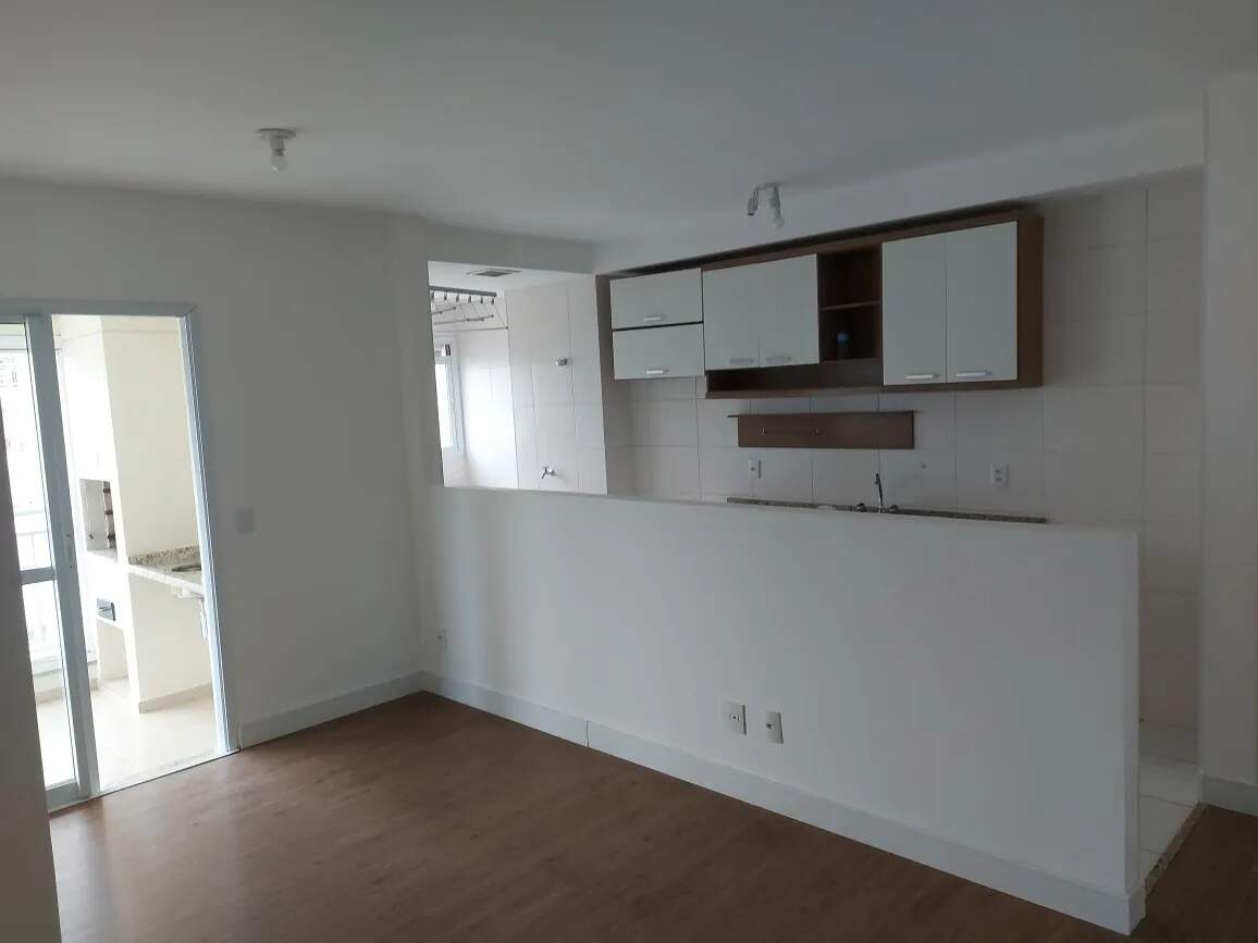 Apartamento à venda com 2 quartos, 65m² - Foto 8