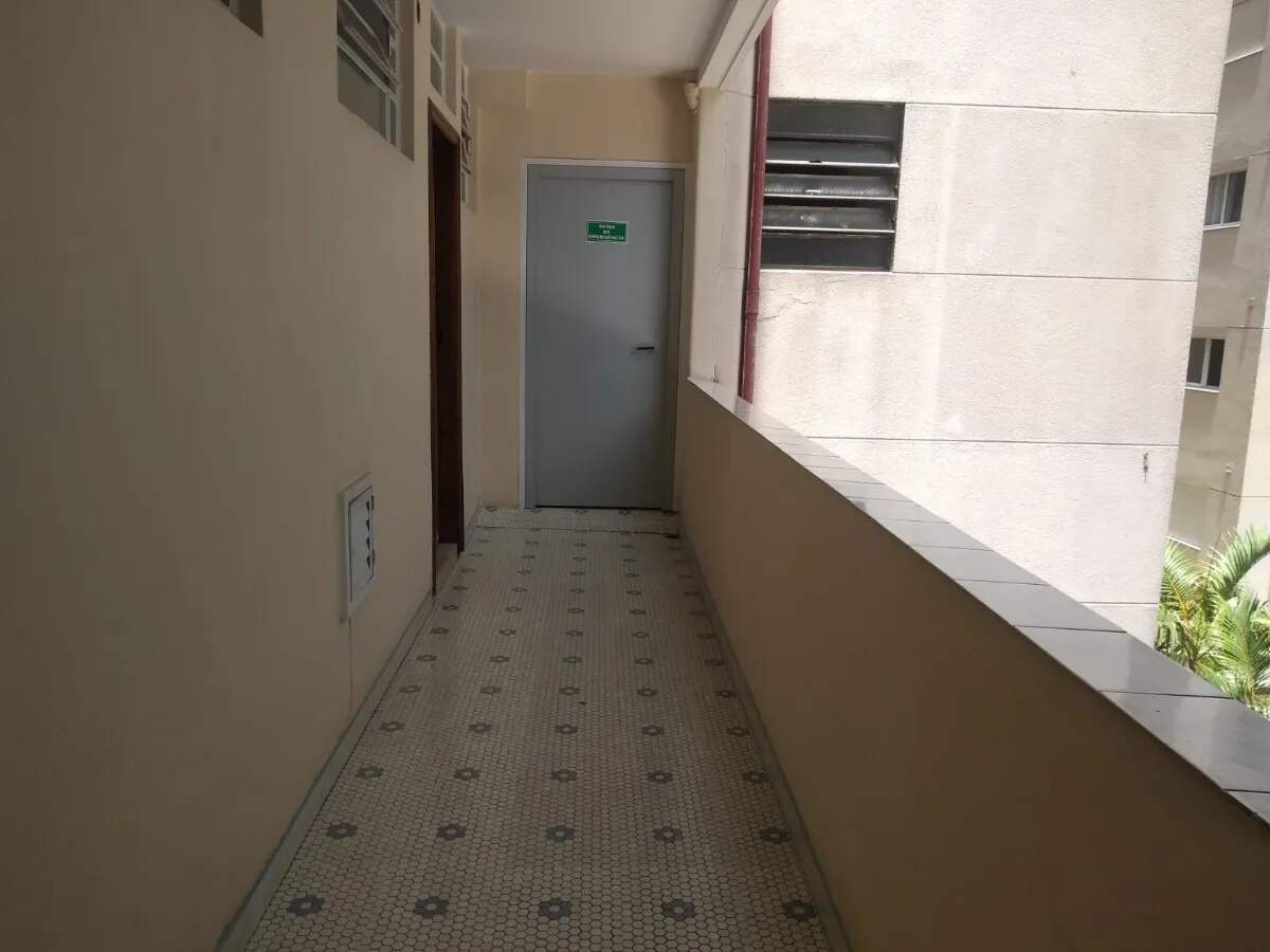 Apartamento à venda com 1 quarto, 38m² - Foto 1