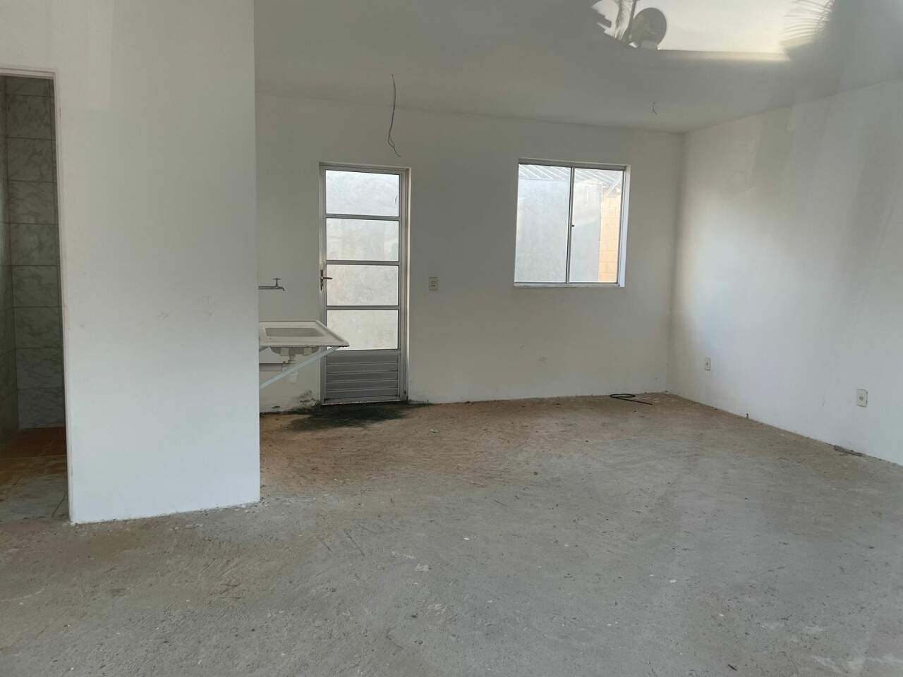 Apartamento à venda com 1 quarto, 46m² - Foto 2