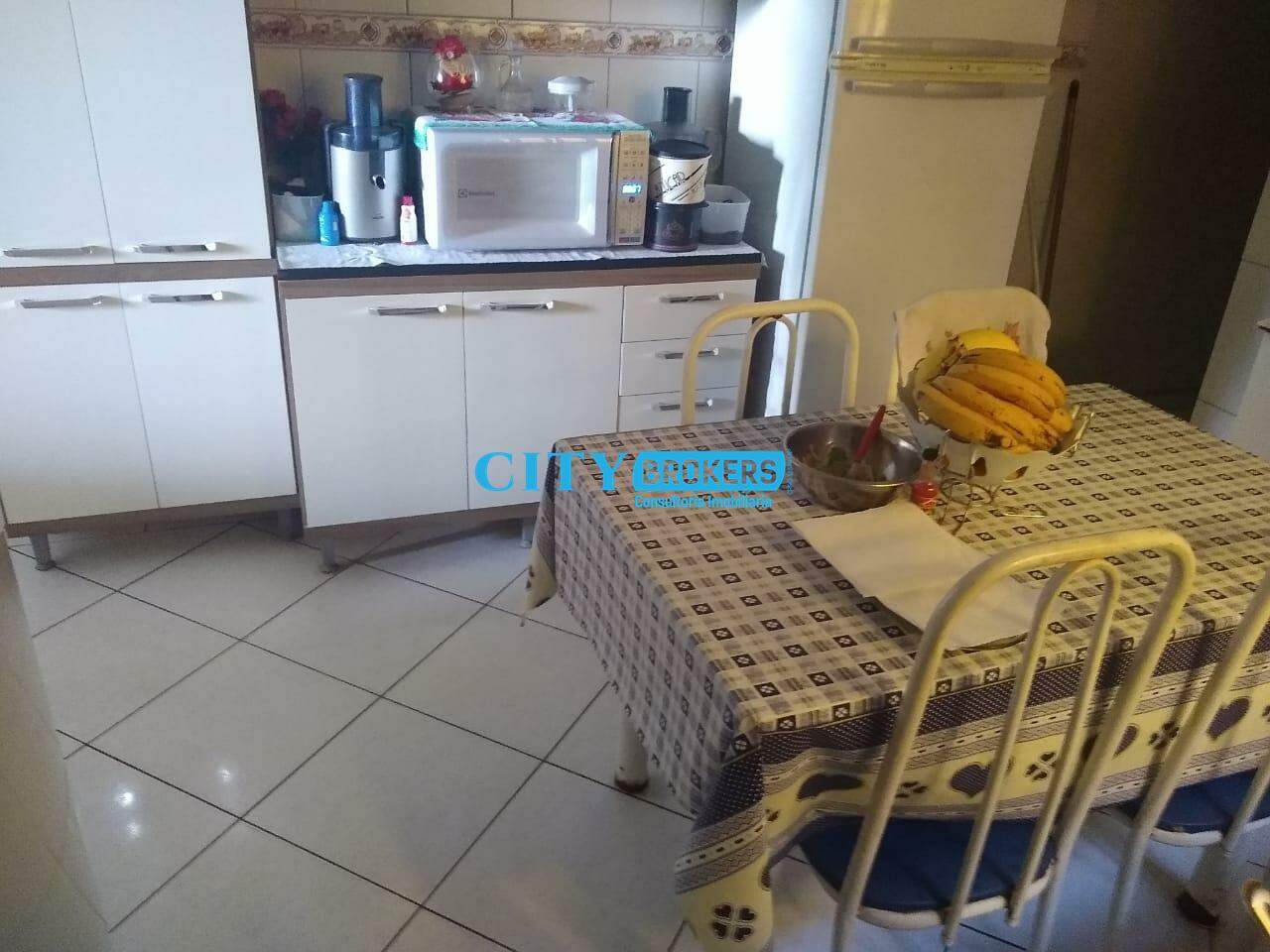 Sobrado à venda com 3 quartos, 180m² - Foto 13