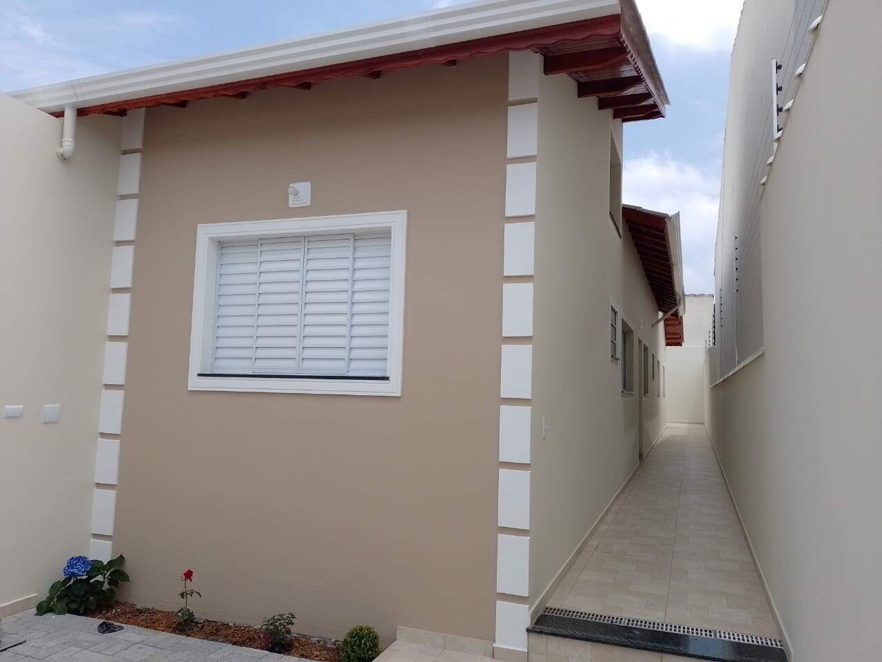 Casa à venda com 3 quartos, 73m² - Foto 10