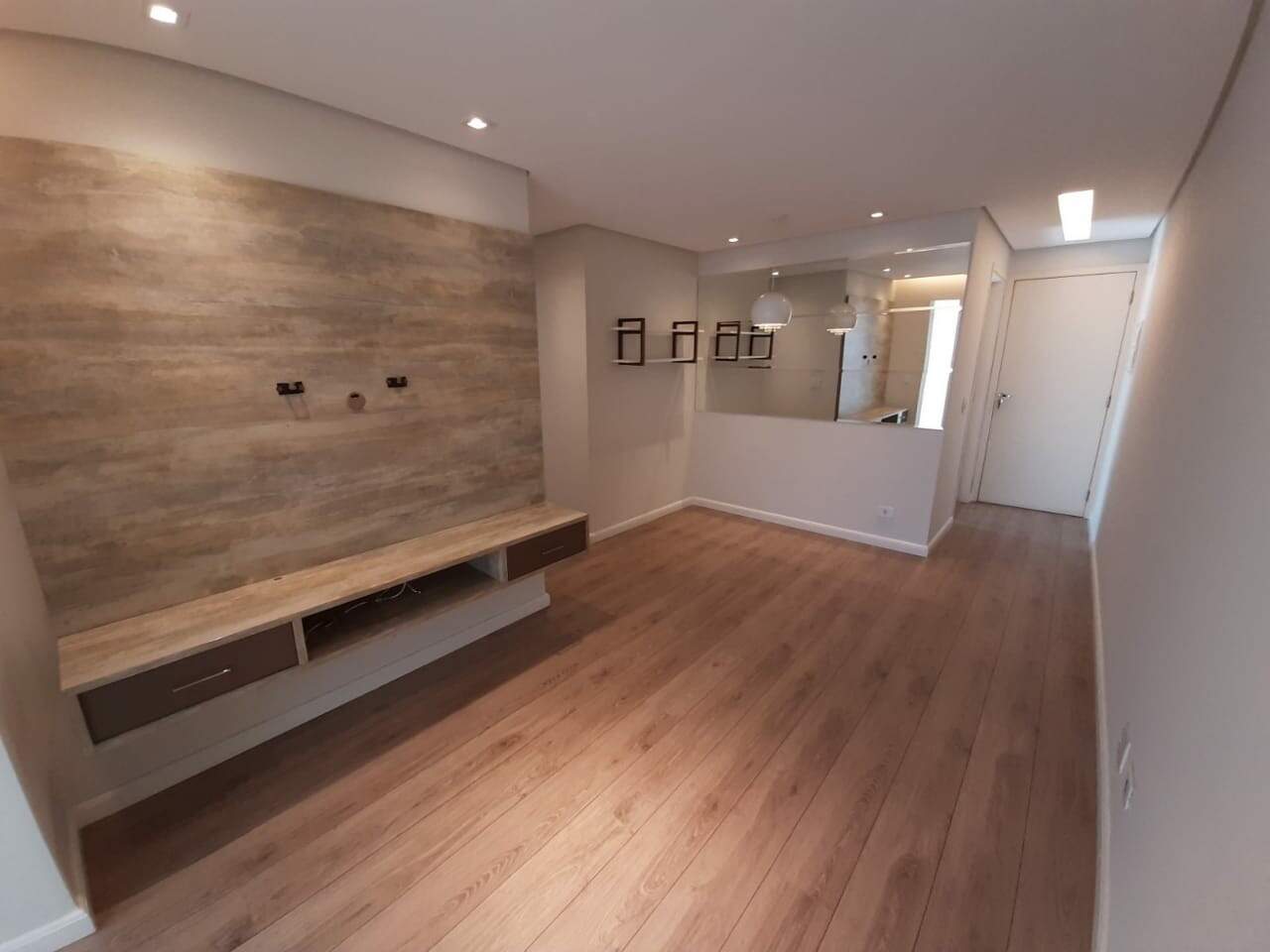 Apartamento à venda com 2 quartos, 55m² - Foto 2