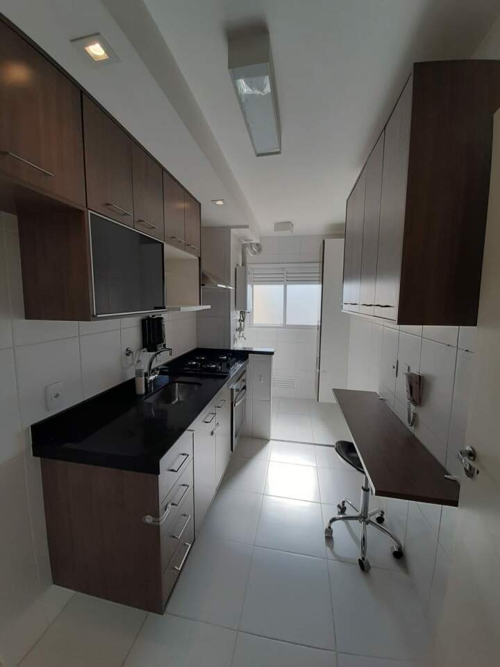 Apartamento à venda com 2 quartos, 55m² - Foto 18