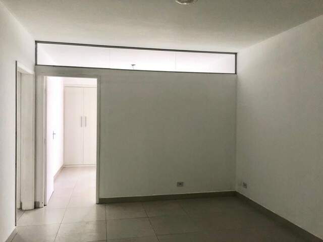 Apartamento à venda com 2 quartos, 67m² - Foto 5