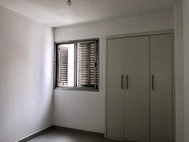 Apartamento à venda com 2 quartos, 67m² - Foto 7