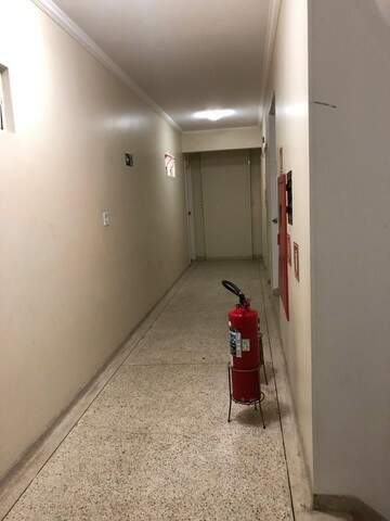 Apartamento à venda com 2 quartos, 67m² - Foto 17