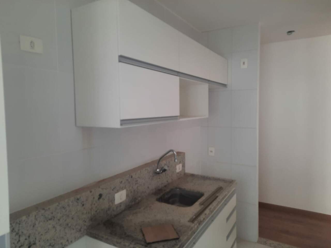 Apartamento à venda com 2 quartos, 51m² - Foto 1