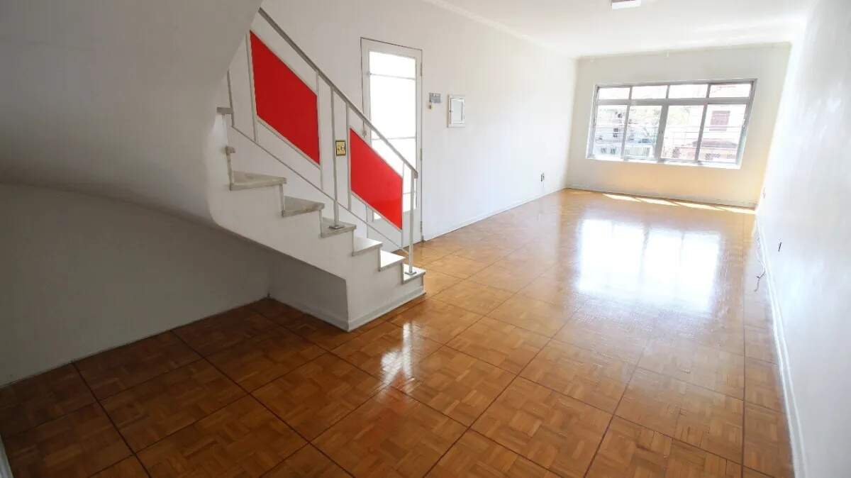 Sobrado à venda com 3 quartos, 157m² - Foto 3