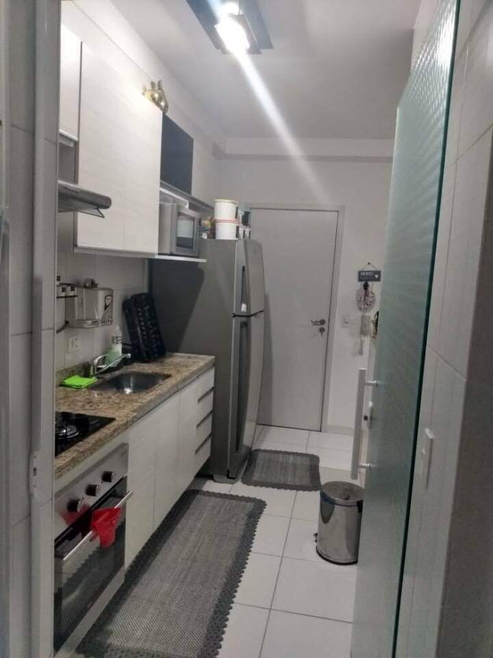 Apartamento à venda com 2 quartos, 56m² - Foto 10