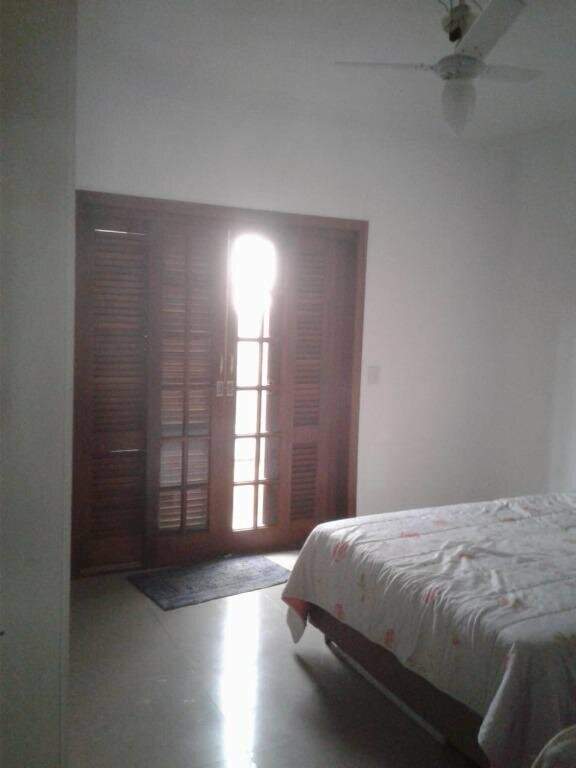 Sobrado à venda com 4 quartos, 250m² - Foto 9