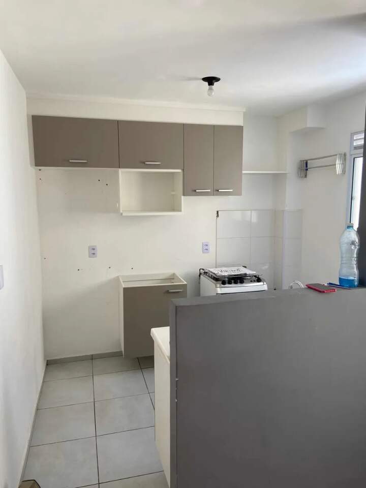 Apartamento à venda com 2 quartos, 44m² - Foto 14