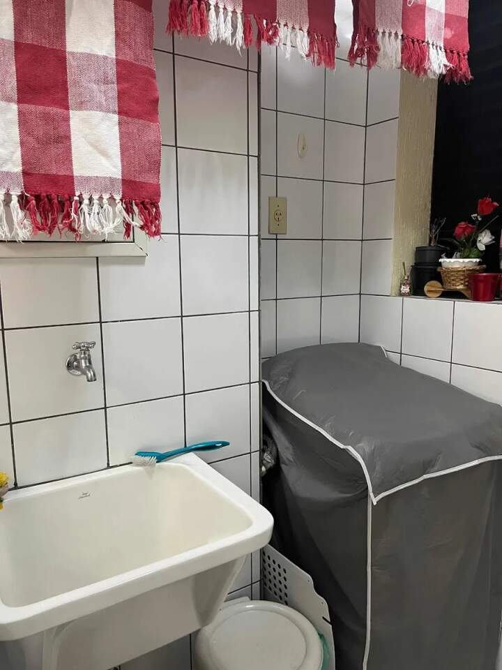 Apartamento à venda com 2 quartos, 64m² - Foto 22