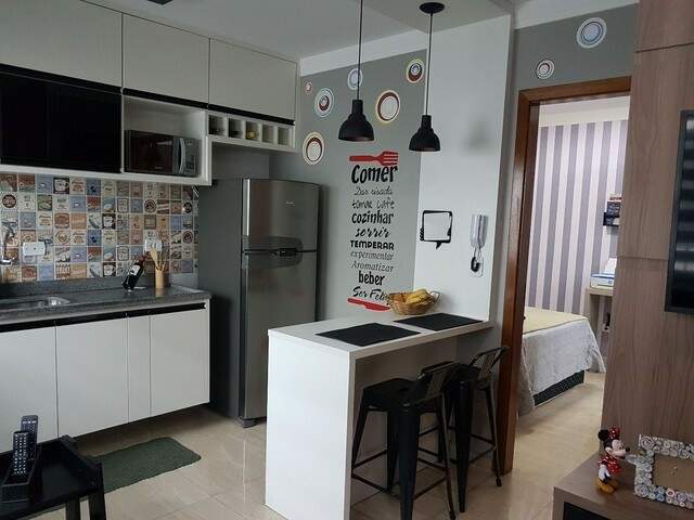 Apartamento à venda com 1 quarto, 32m² - Foto 2