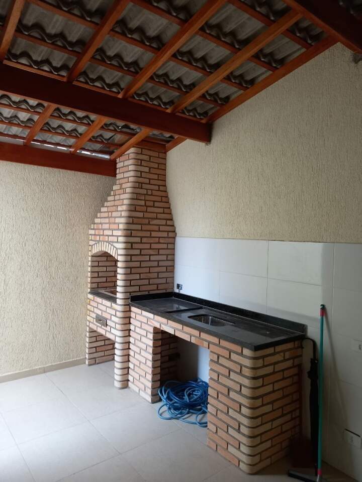 Casa à venda com 3 quartos, 133m² - Foto 3