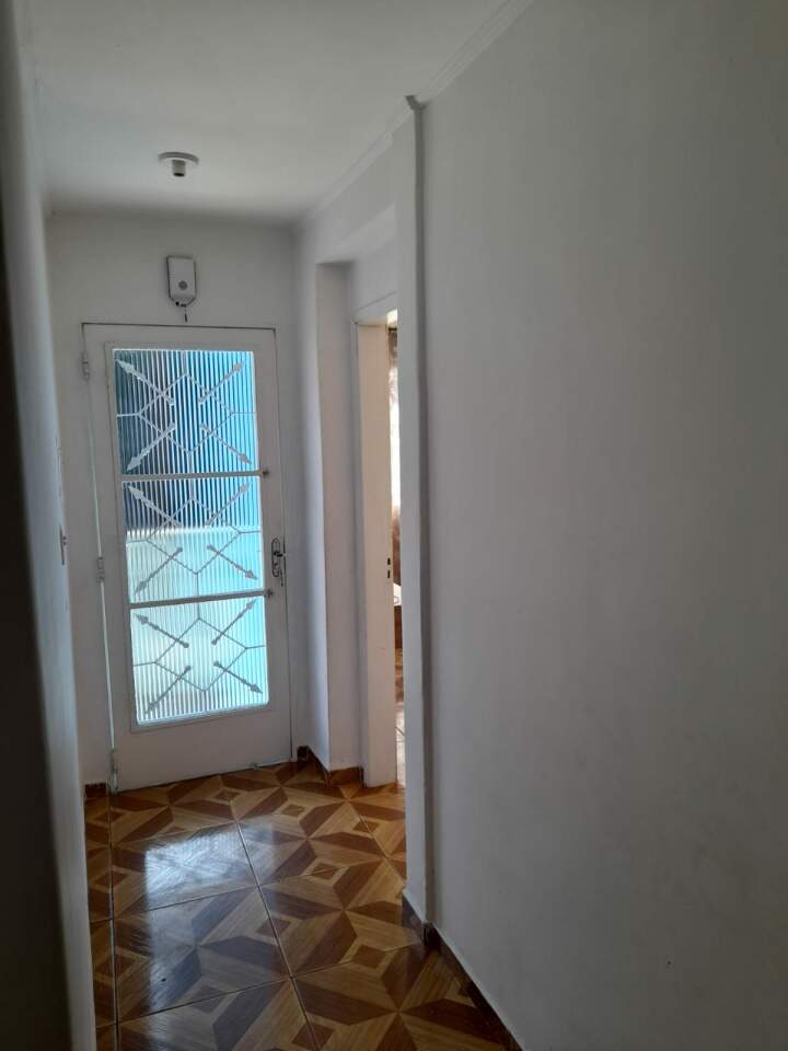 Sobrado à venda com 3 quartos, 205m² - Foto 2