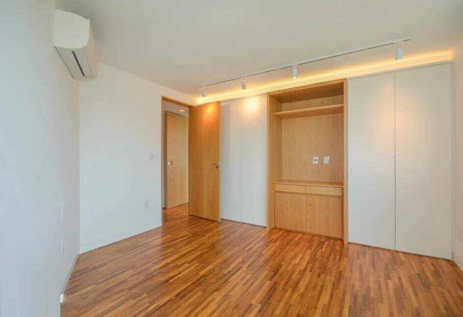 Apartamento à venda com 3 quartos, 177m² - Foto 17