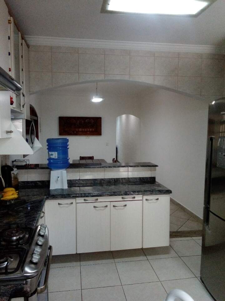 Sobrado à venda com 3 quartos, 214m² - Foto 5