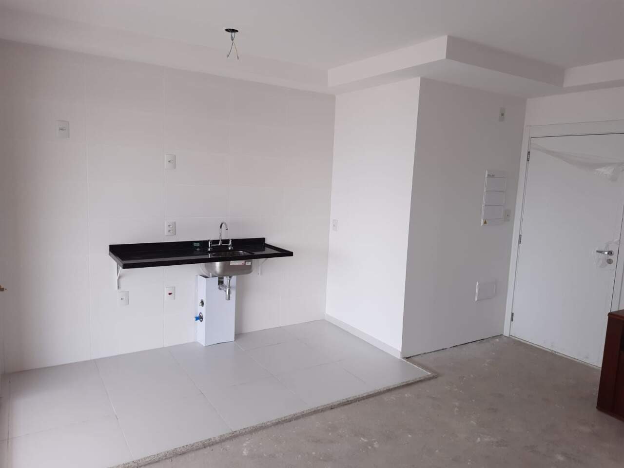 Apartamento à venda com 2 quartos, 74m² - Foto 4