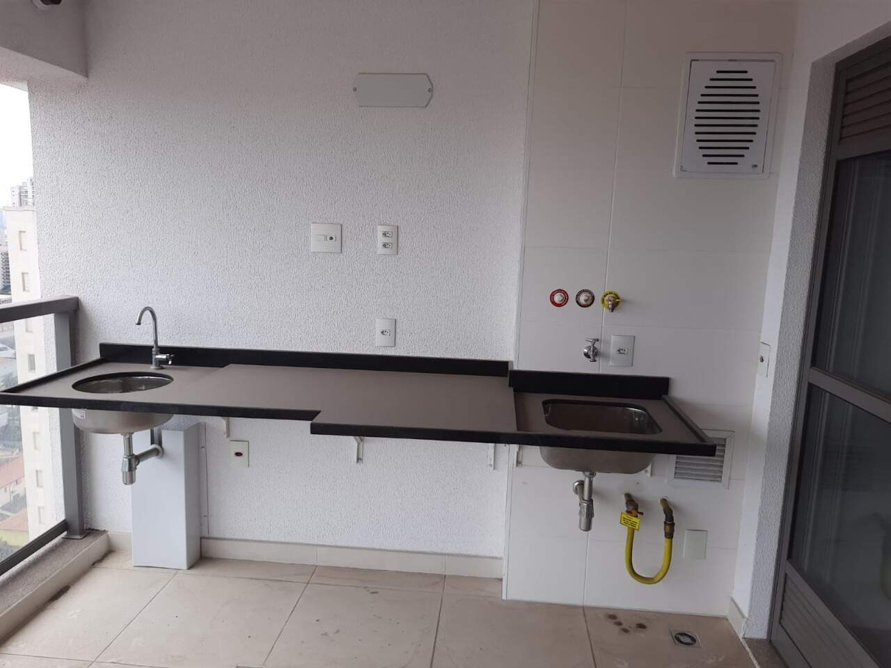 Apartamento à venda com 2 quartos, 74m² - Foto 7