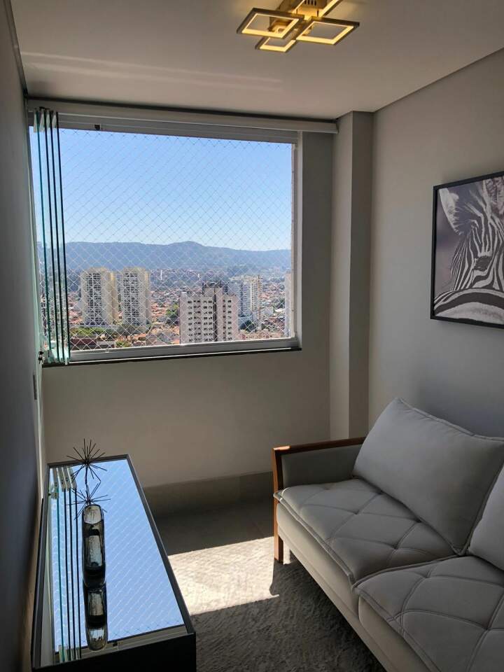 Apartamento à venda com 3 quartos, 96m² - Foto 1