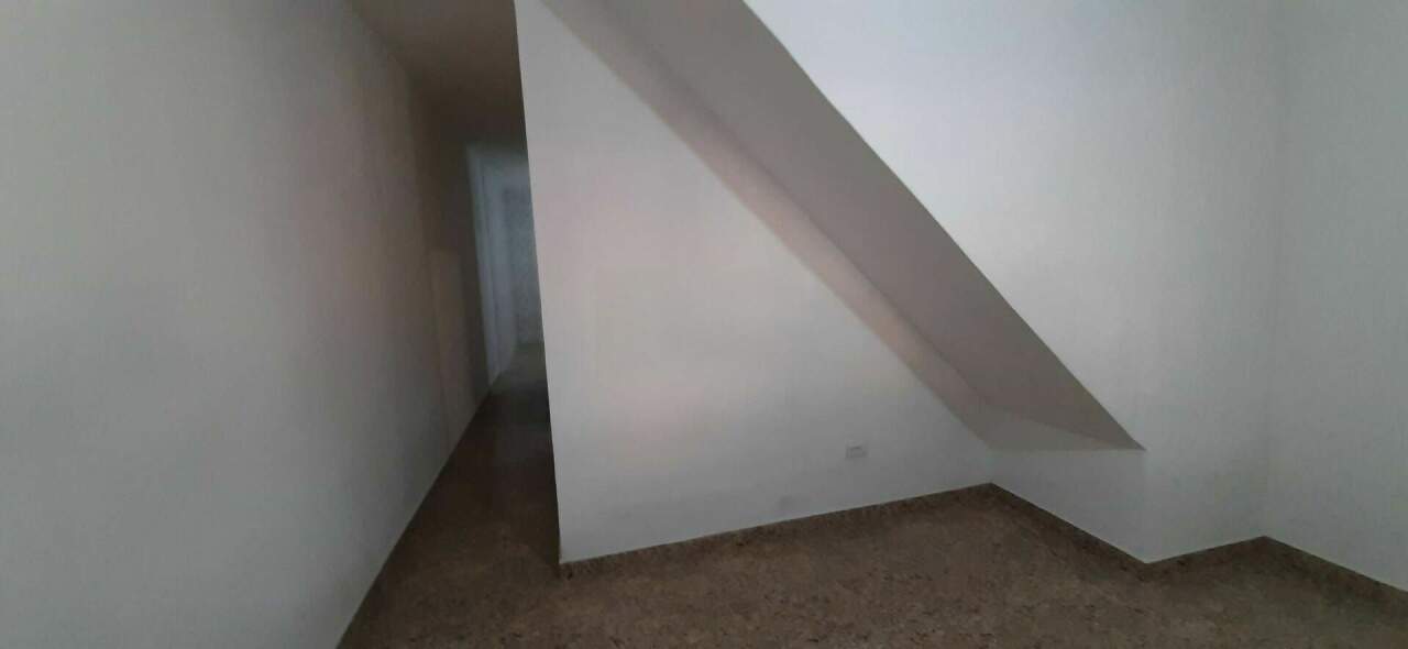 Sobrado à venda com 5 quartos, 230m² - Foto 3