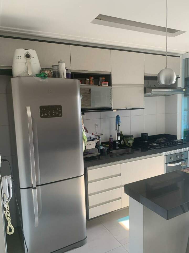 Apartamento à venda com 2 quartos, 70m² - Foto 19