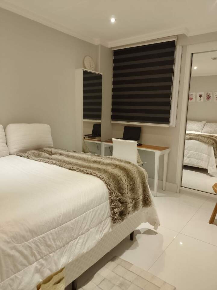 Apartamento à venda com 2 quartos, 70m² - Foto 12