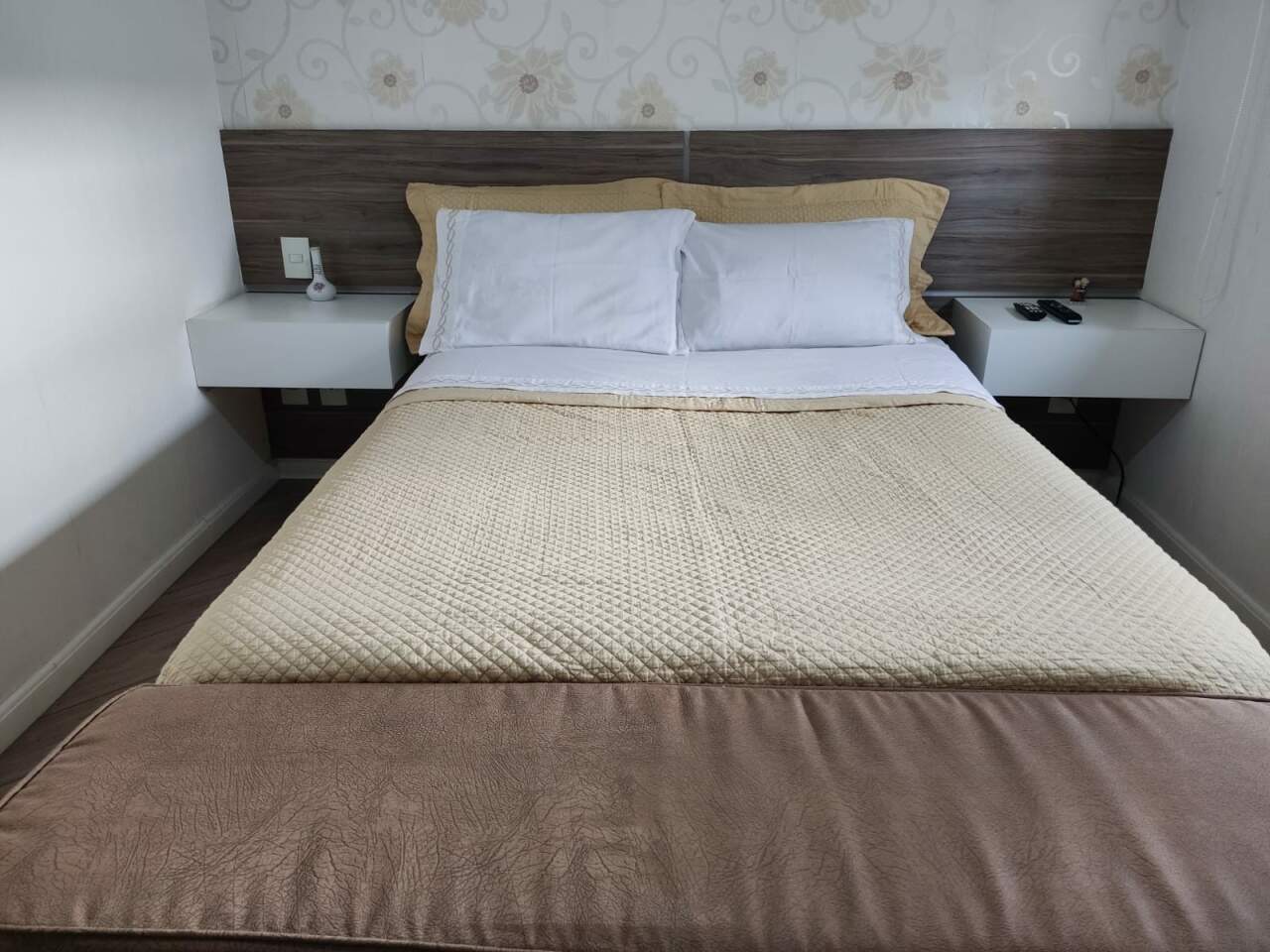 Apartamento à venda com 2 quartos, 106m² - Foto 29