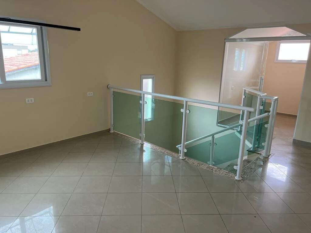 Casa à venda com 3 quartos, 258m² - Foto 13