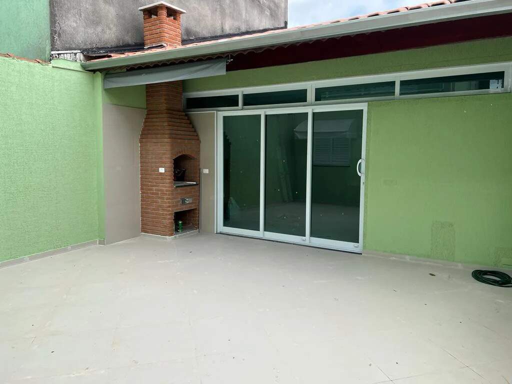 Casa à venda com 3 quartos, 258m² - Foto 3