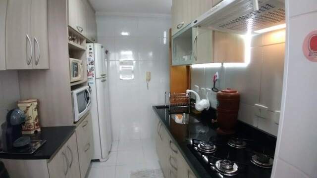 Apartamento à venda com 2 quartos, 57m² - Foto 1