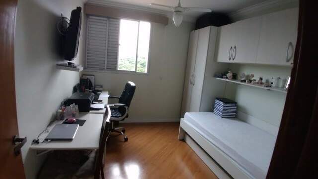 Apartamento à venda com 2 quartos, 57m² - Foto 10