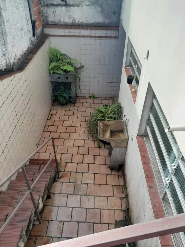 Sobrado à venda com 3 quartos, 100m² - Foto 3