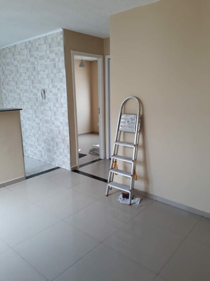 Apartamento à venda com 2 quartos, 42m² - Foto 3