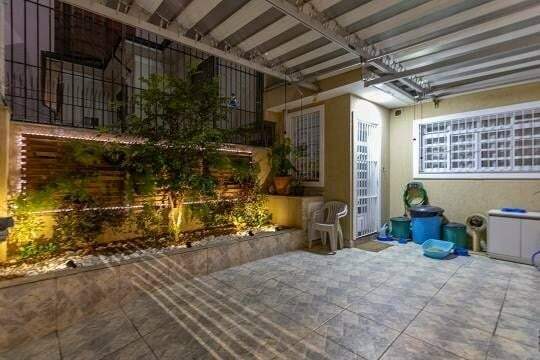 Sobrado à venda com 4 quartos, 197m² - Foto 6