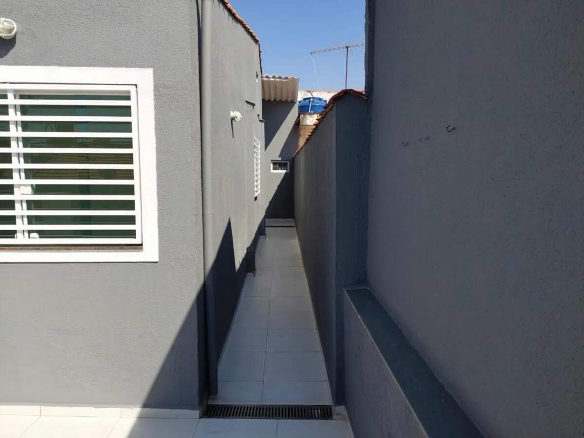 Sobrado à venda com 3 quartos, 140m² - Foto 1