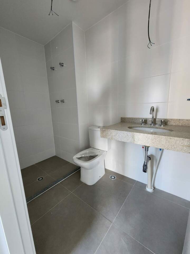 Apartamento à venda com 2 quartos, 66m² - Foto 16