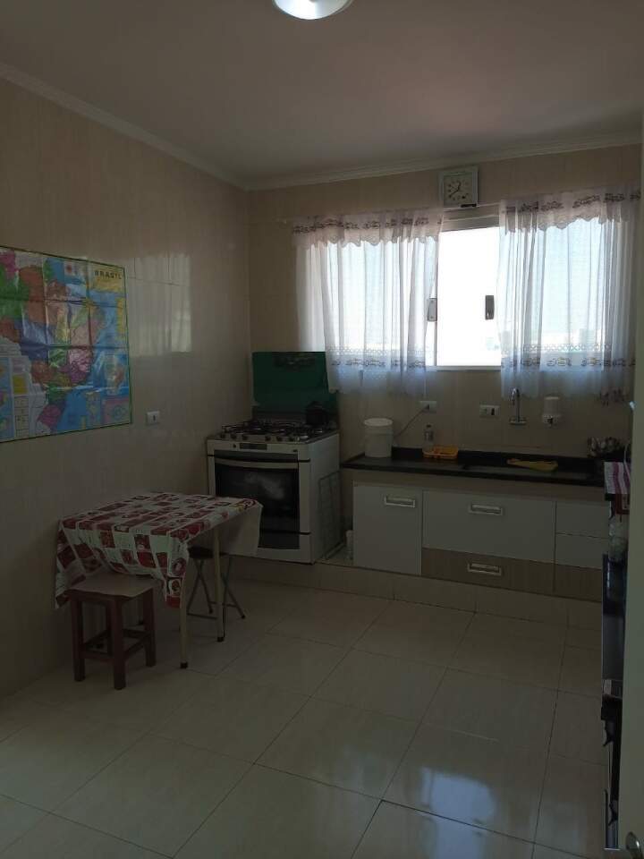 Apartamento à venda com 3 quartos, 130m² - Foto 1