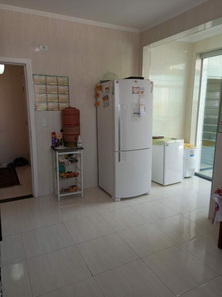 Apartamento à venda com 3 quartos, 130m² - Foto 4