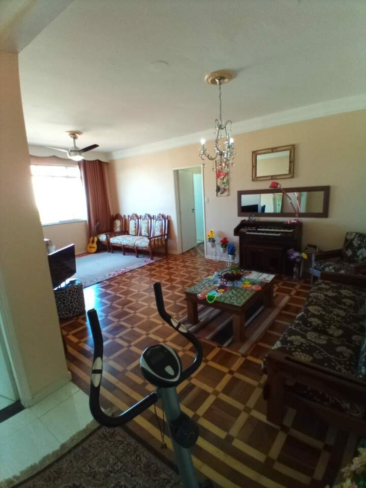 Apartamento à venda com 3 quartos, 130m² - Foto 5