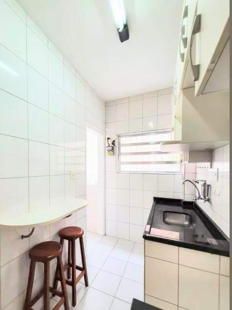 Apartamento à venda com 2 quartos, 60m² - Foto 18