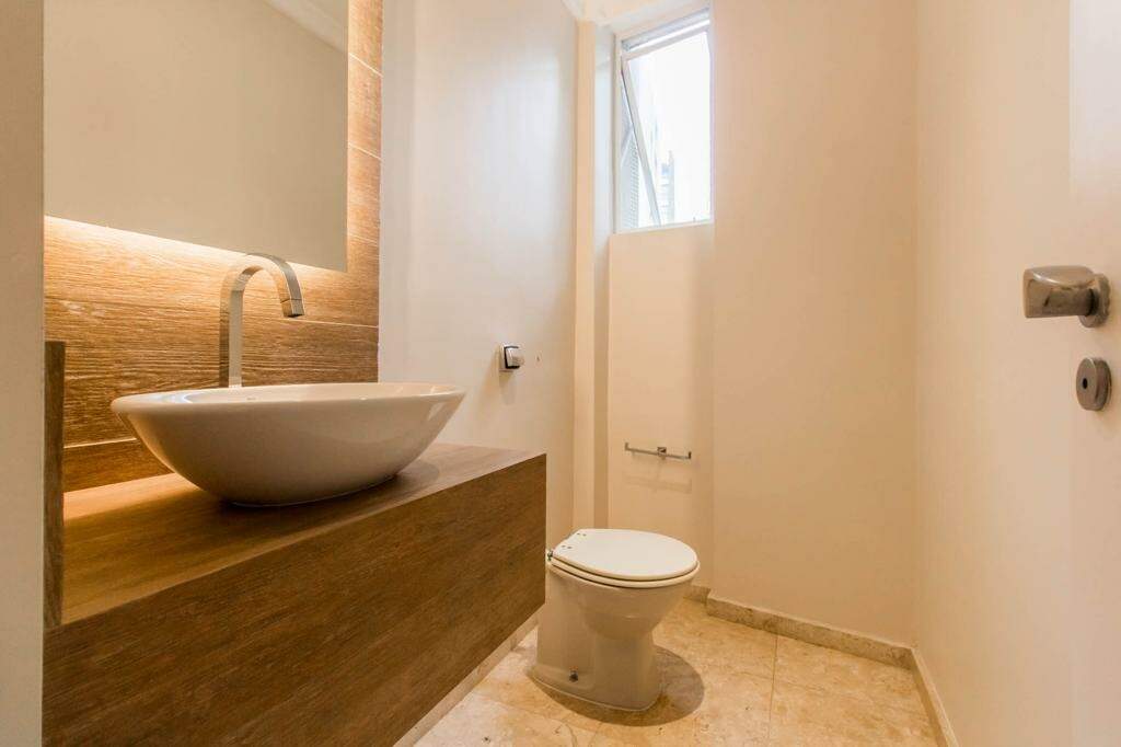 Apartamento à venda com 3 quartos, 215m² - Foto 18