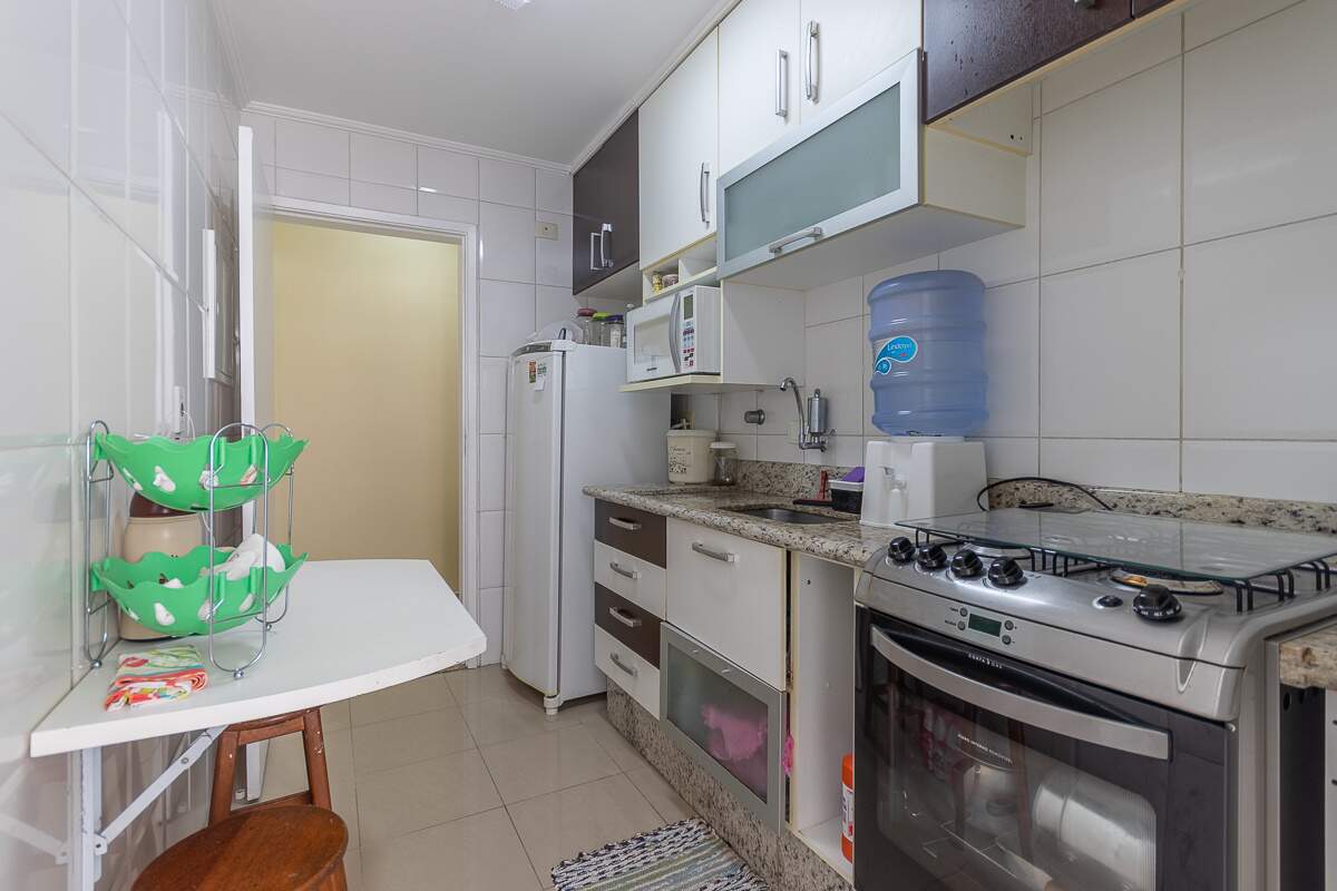 Apartamento à venda com 3 quartos, 61m² - Foto 4