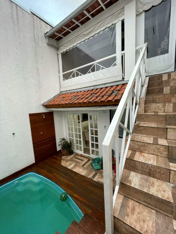 Casa à venda com 3 quartos, 200m² - Foto 14