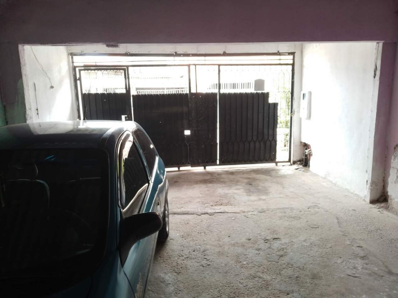 Sobrado à venda com 6 quartos, 120m² - Foto 2