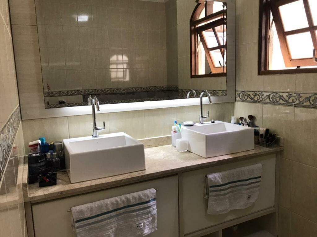 Sobrado à venda com 2 quartos, 188m² - Foto 12