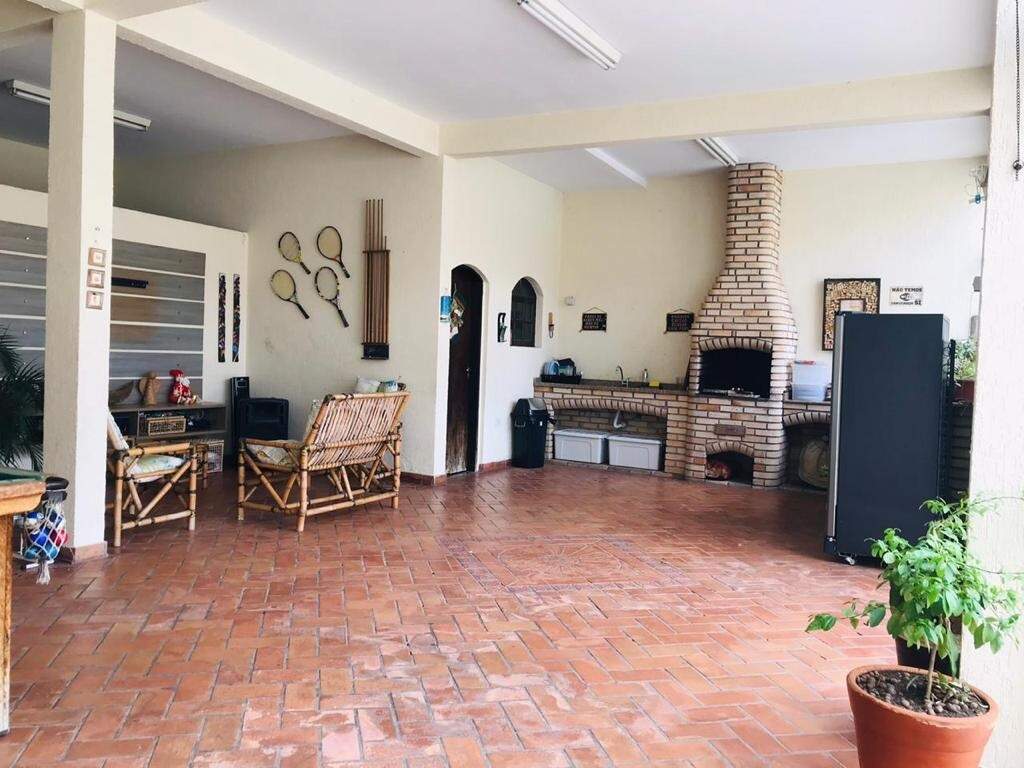 Sobrado à venda com 2 quartos, 188m² - Foto 3