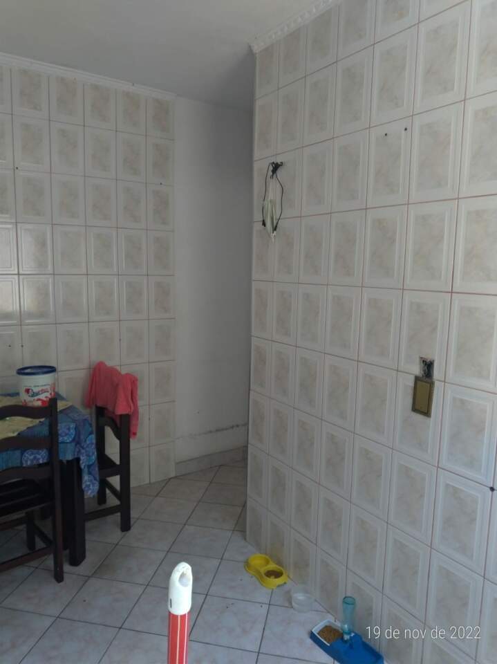 Sobrado à venda com 2 quartos, 180m² - Foto 15